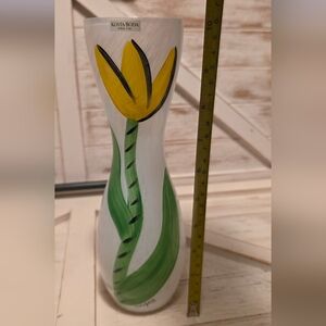 Kosta Boda Signed TULIPA Yellow Vase - Ulrica Hydman Vallien Swedish Art Glass